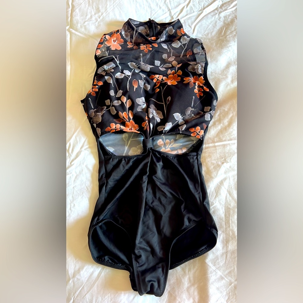 Adorable Leotard NWOT